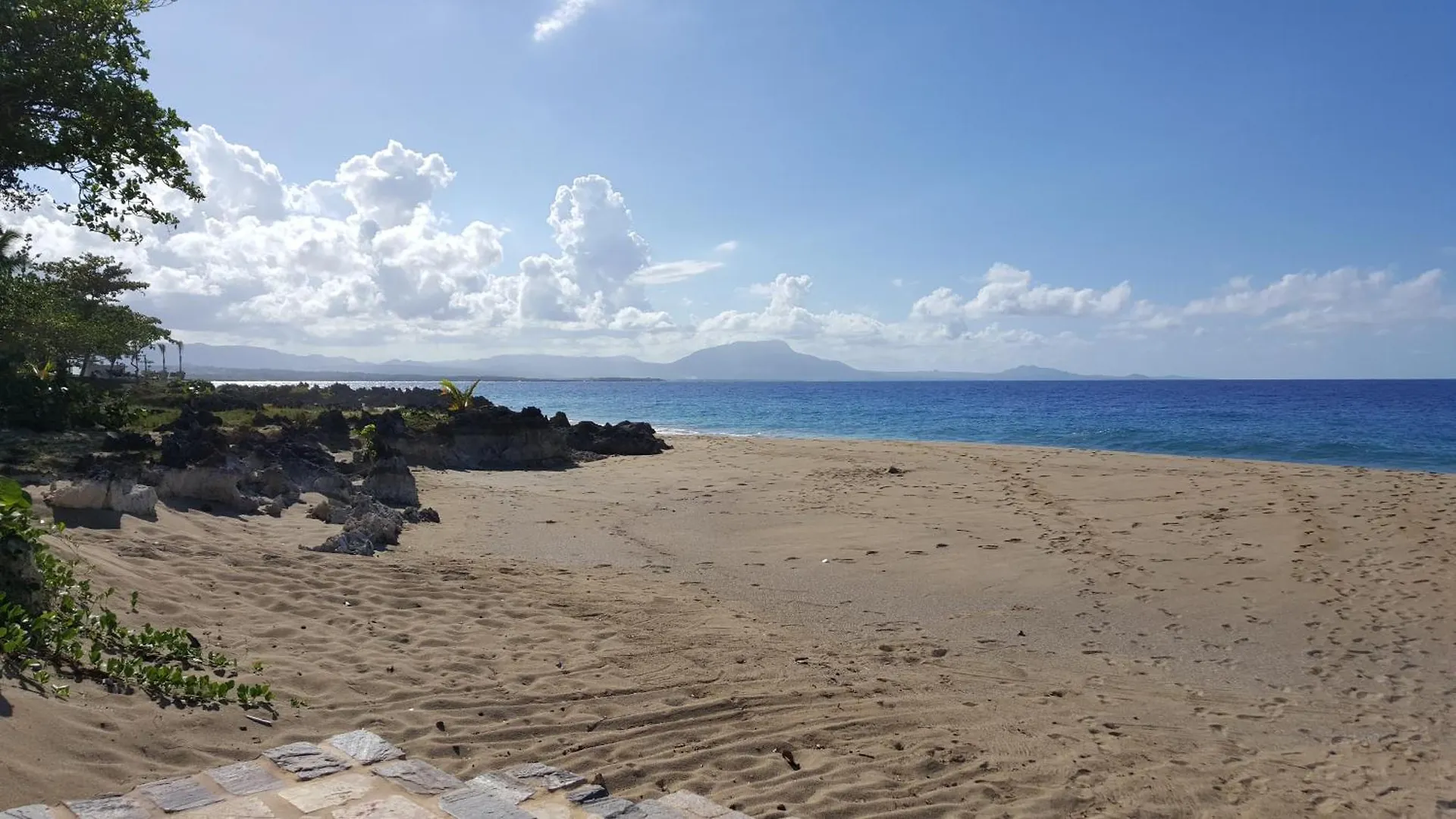 Hispaniola Beach Ocean View Apartment Sosúa